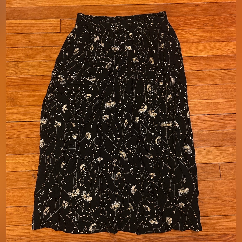 Flowy Floral Midi Skirt